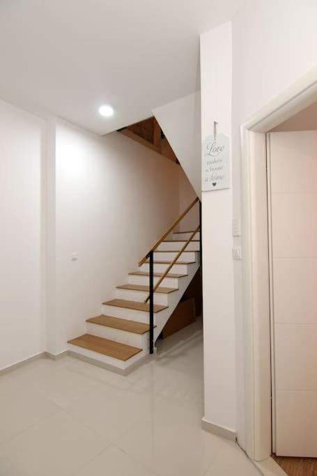Apartments Toma Split Zewnętrze zdjęcie